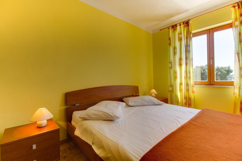 Apartments Villa Julija มาลีโลชินจ์ ห้อง รูปภาพ