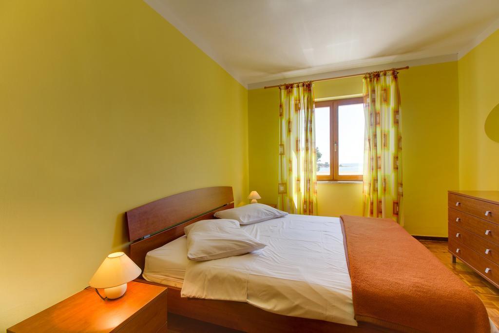 Apartments Villa Julija มาลีโลชินจ์ ห้อง รูปภาพ