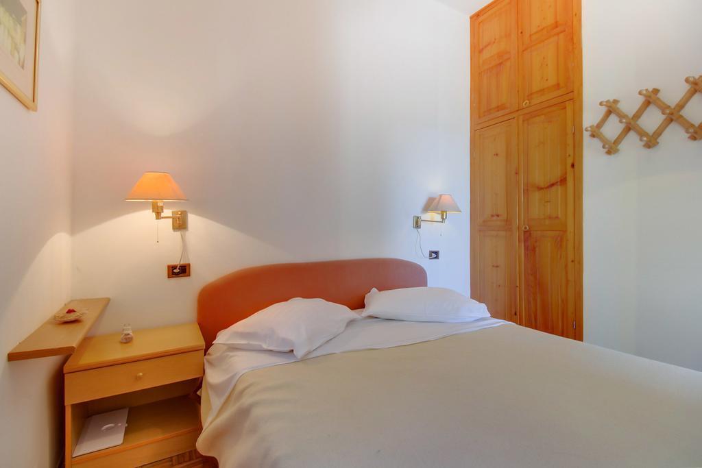 Apartments Villa Julija มาลีโลชินจ์ ห้อง รูปภาพ