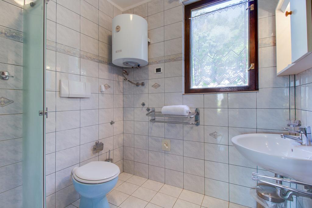 Apartments Villa Julija มาลีโลชินจ์ ห้อง รูปภาพ